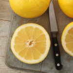 אשכולית לבנה white grapefruit fruit